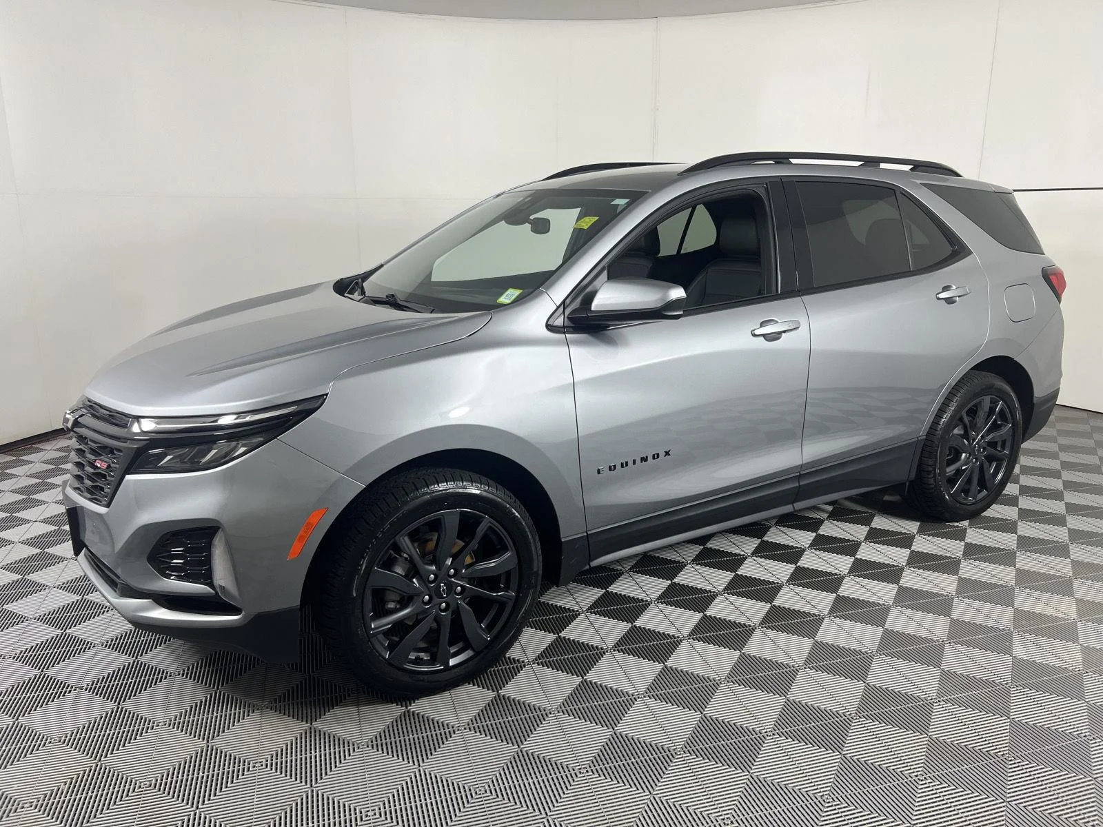 Used 2024 Sterling Gray Metallic Chevrolet RS image 6