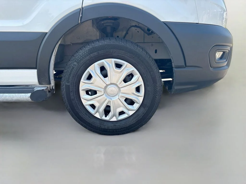 Used 2025 White Ford Base image 10