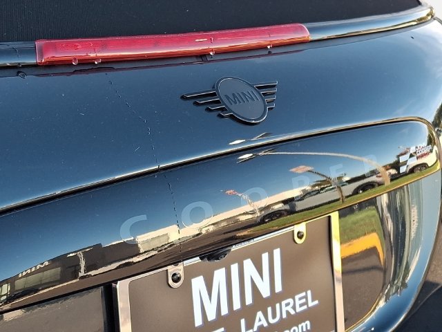 New 2027 Gray MINI Iconic image 21