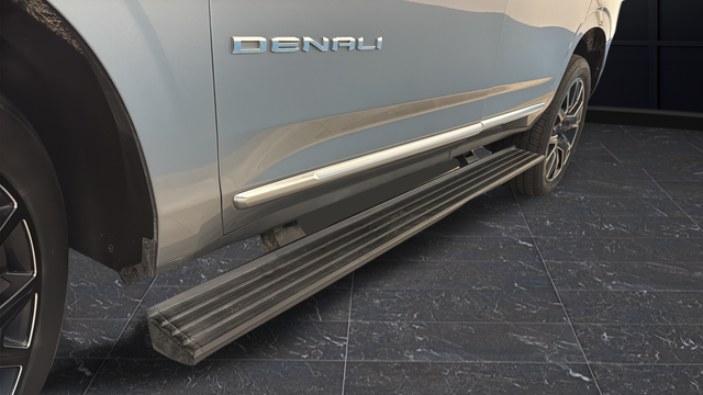 Used 2023 Sterling Metallic GMC Denali image 43