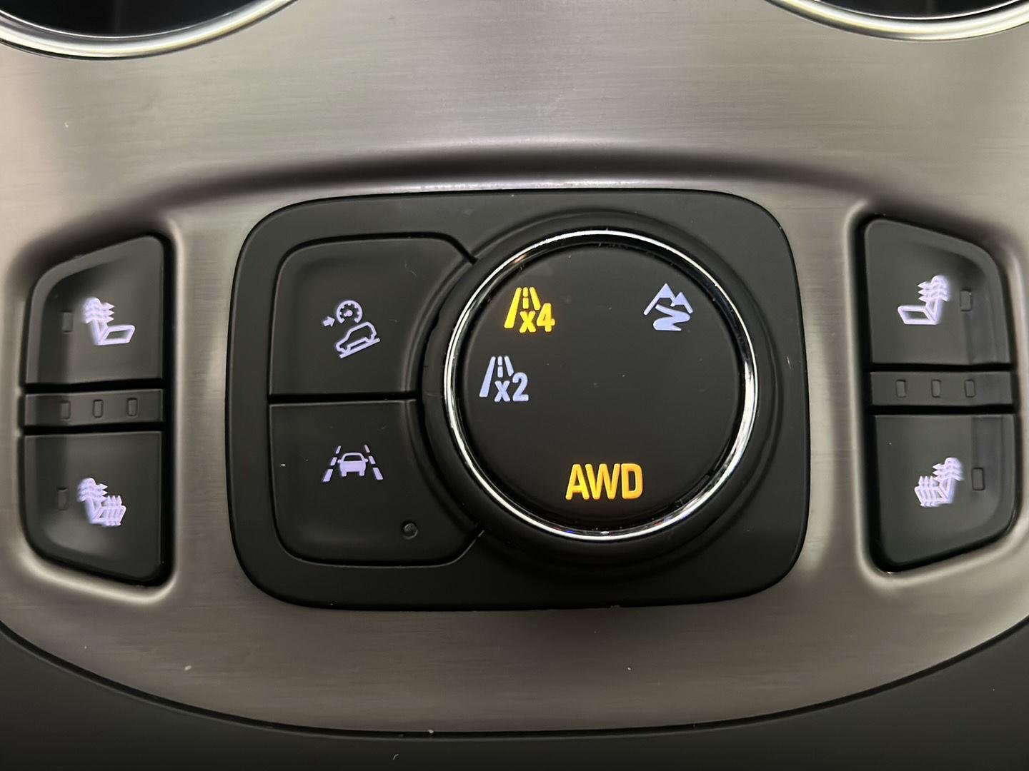 Used 2024 Sterling Metallic GMC AT4 image 24