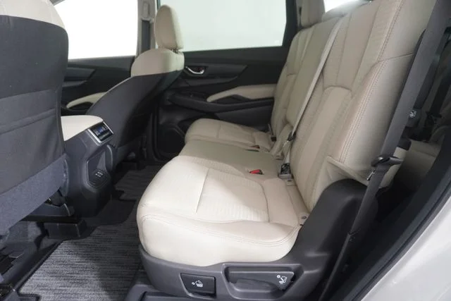 2025 Subaru Ascent Premium - Photo 32
