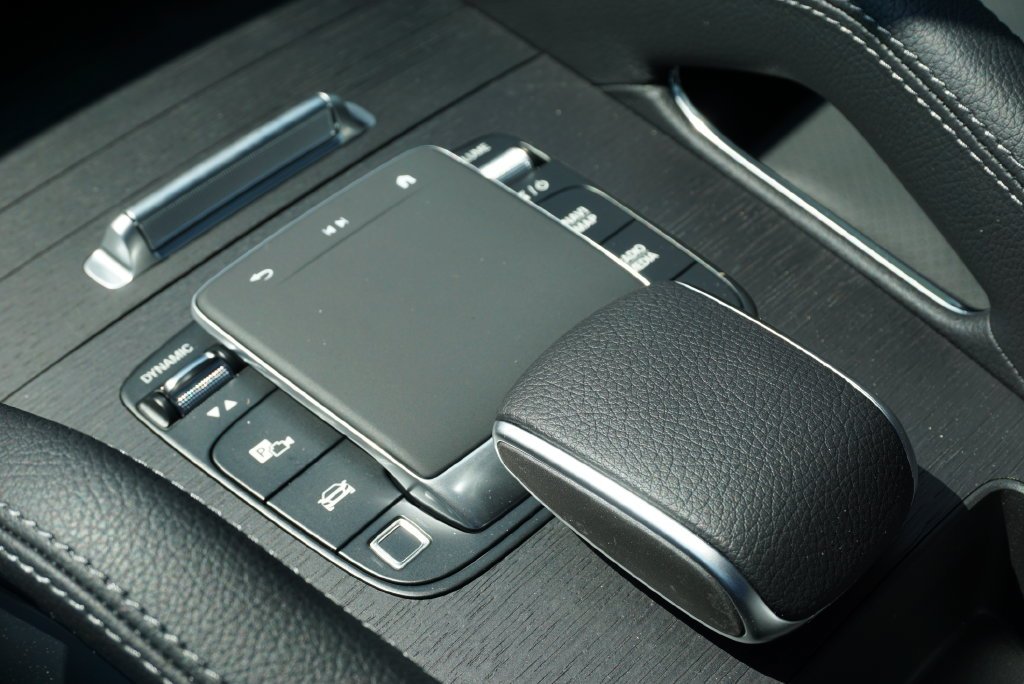New 2026 Obsidian Black Metallic Mercedes-Benz GLE 350 image 38