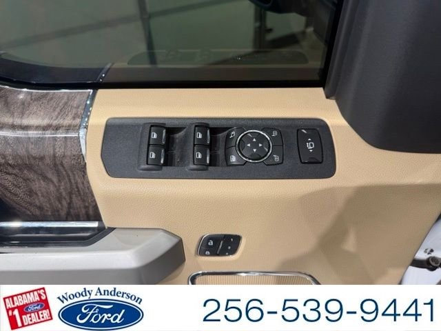 Used 2018 Oxford White Ford Lariat image 22