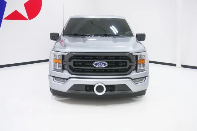 Used 2023 SILVER Ford XLT image 2