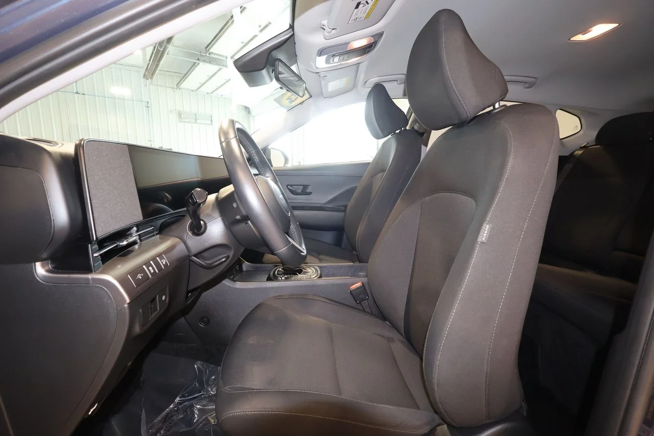 Used 2025 Blue Hyundai SEL image 22
