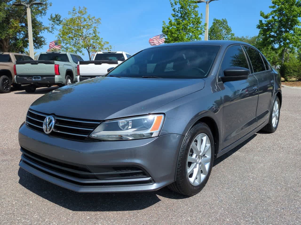 Used 2015 Volkswagen Jetta SE with VIN 3VWD07AJ6FM258589 for sale in Wesley Chapel, FL