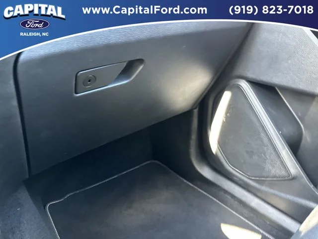 Used 2021  Ford ST image 28