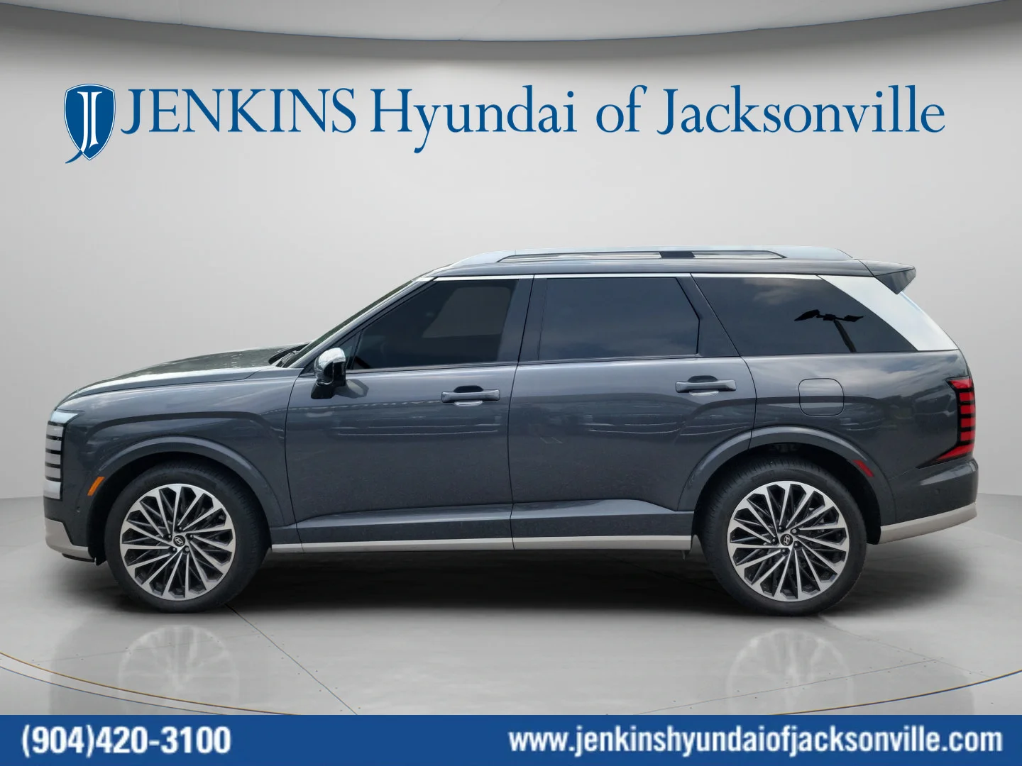Used 2026 Ecotronic Gray Pearl Hyundai Calligraphy image 6