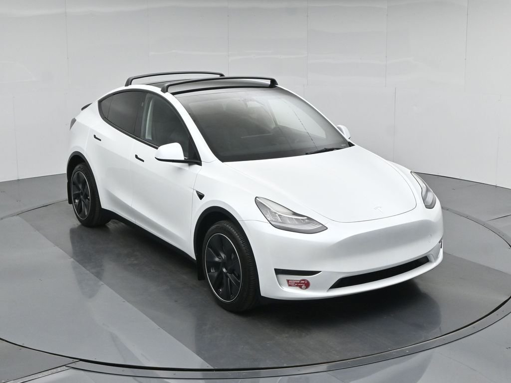Used 2023 White Tesla Long Range image 35
