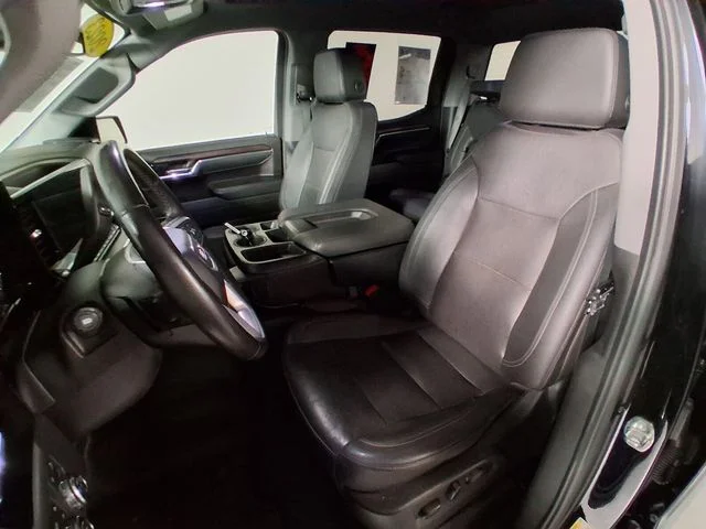 Used 2023 Black GMC SLT image 10