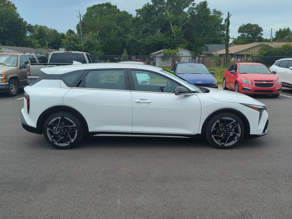 New 2026 Snow White Pearl Kia GT-Line image 8