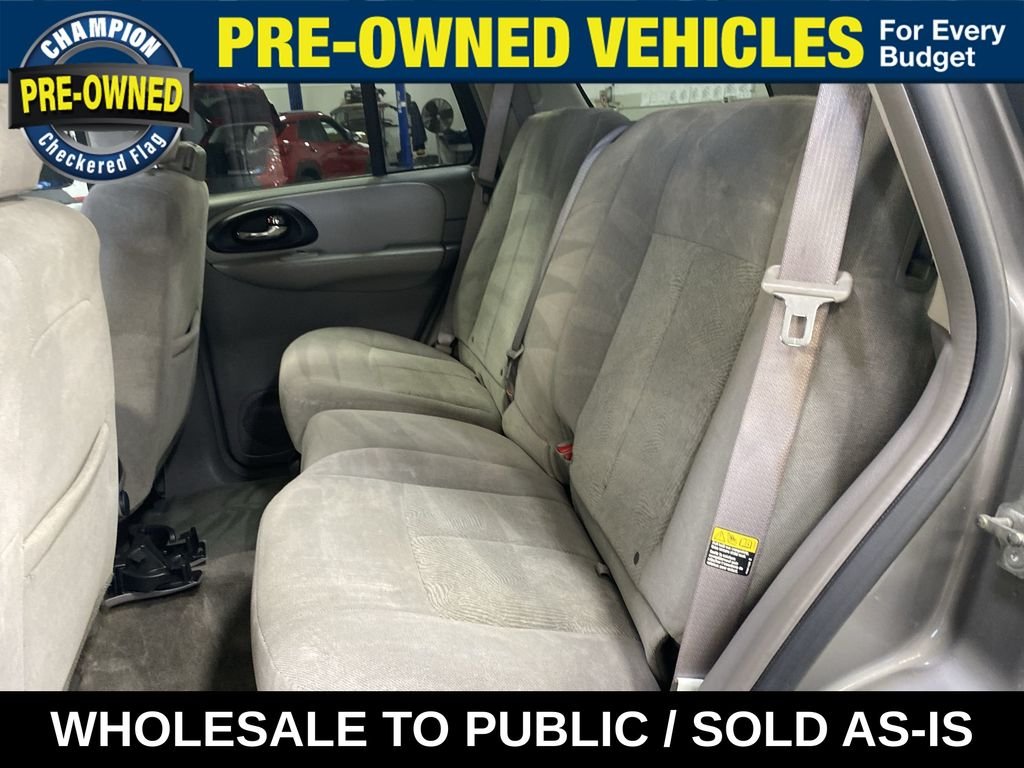 Used 2006 Graystone Metallic Chevrolet LS image 26