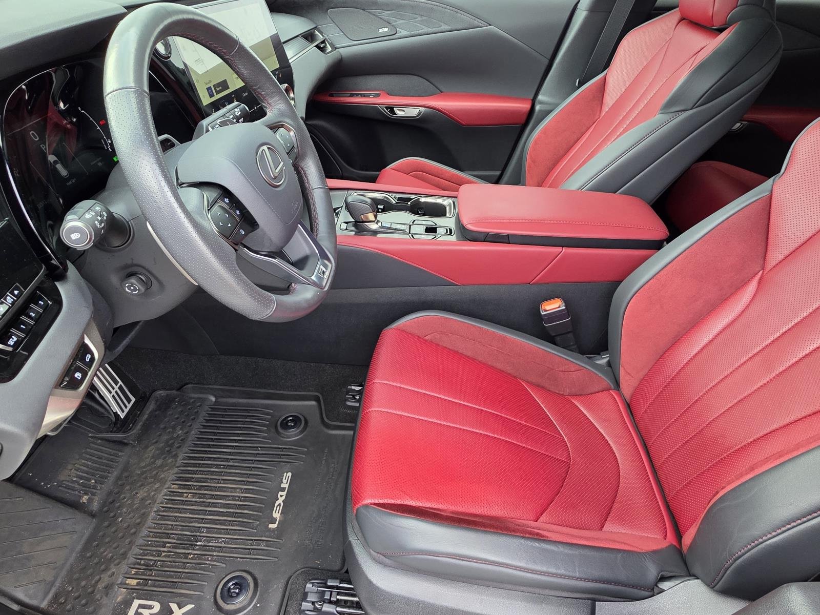 2024 Lexus RX Hybrid 500h - Photo 6