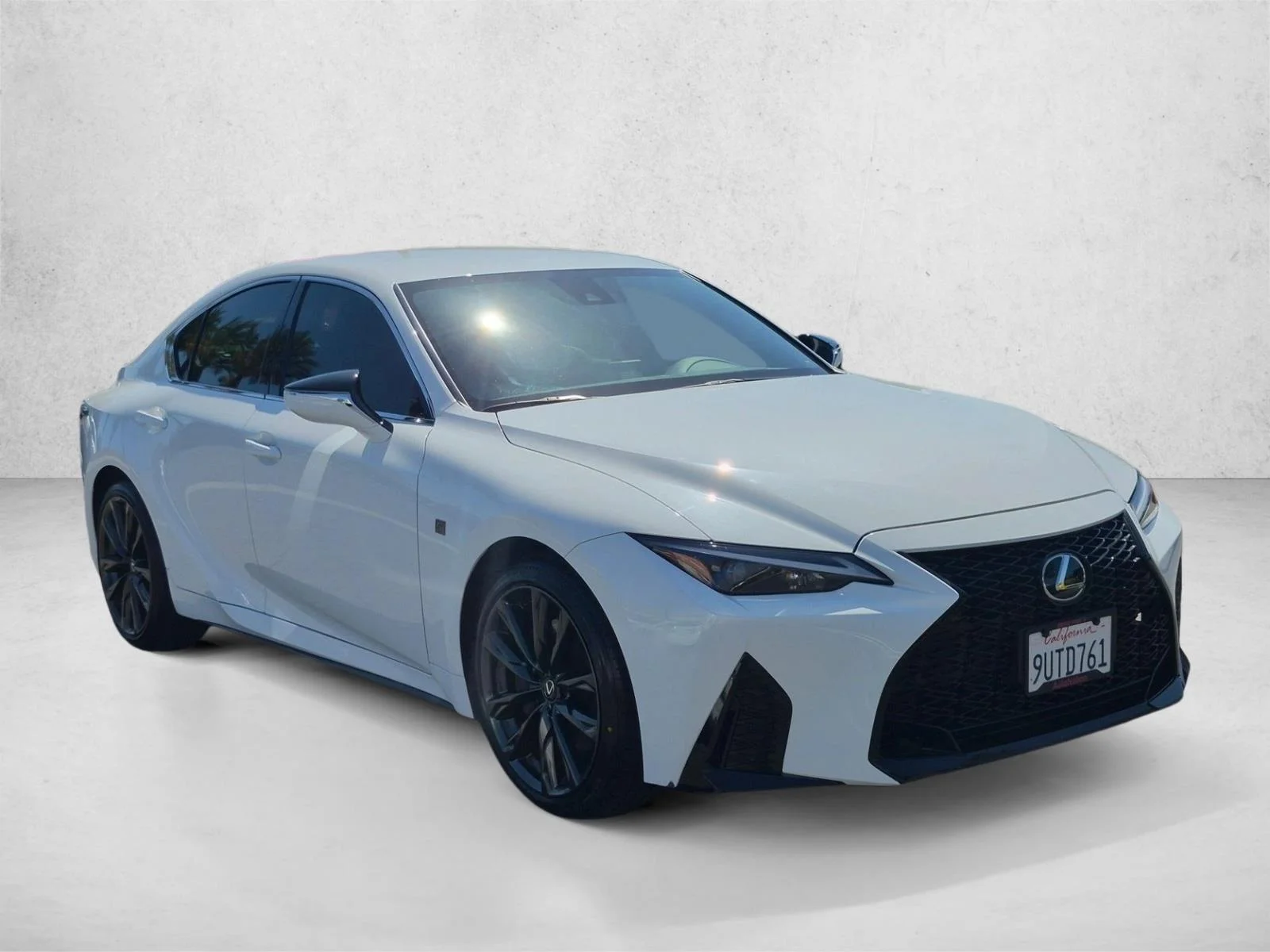 Certified Used 2025 Ultra White Lexus F SPORT DESIGN image 5