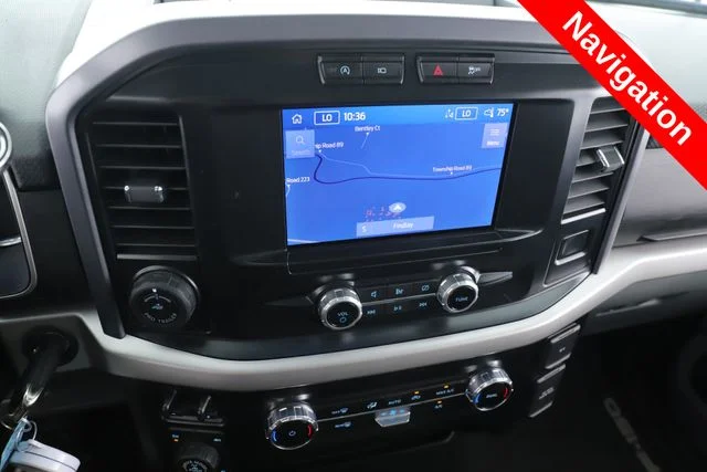 Used 2023 White Ford XLT image 4