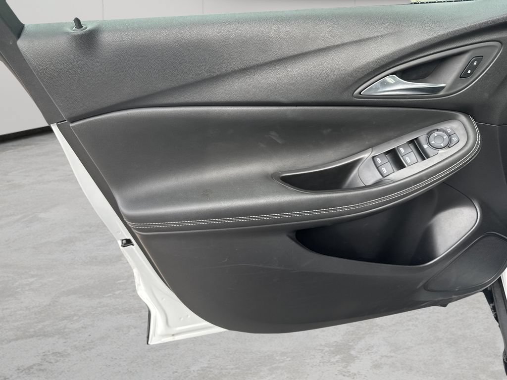 2025 Buick Encore GX Preferred - Photo 11