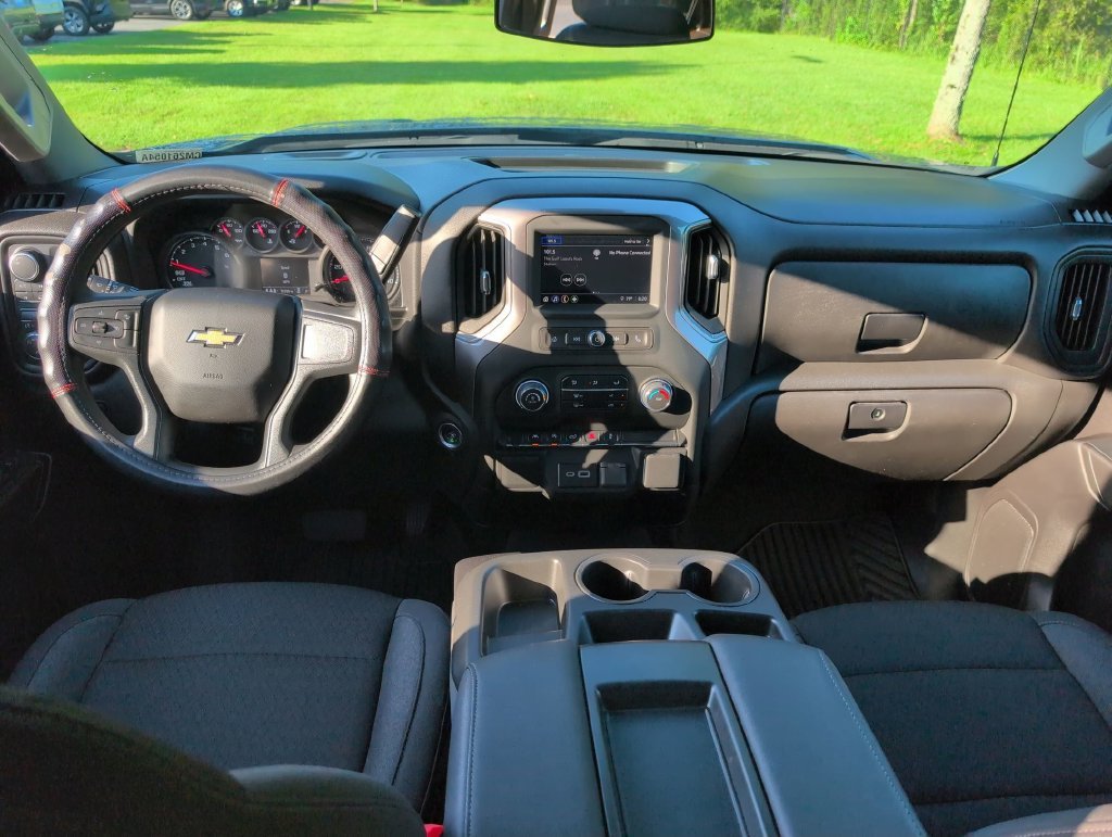 Used 2024 Blue Chevrolet Custom image 26
