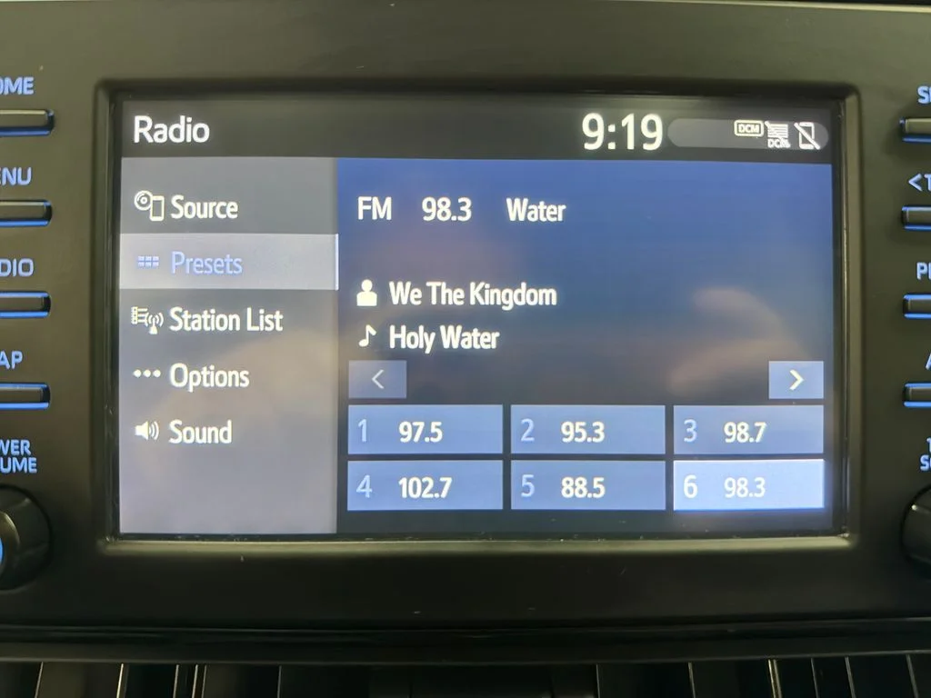 Certified Used 2019 White Toyota XLE image 26