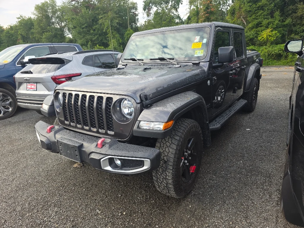 Used 2021 Gray Jeep Sport image 1
