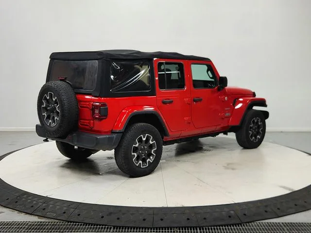 Used 2024 Red Jeep Sahara image 8