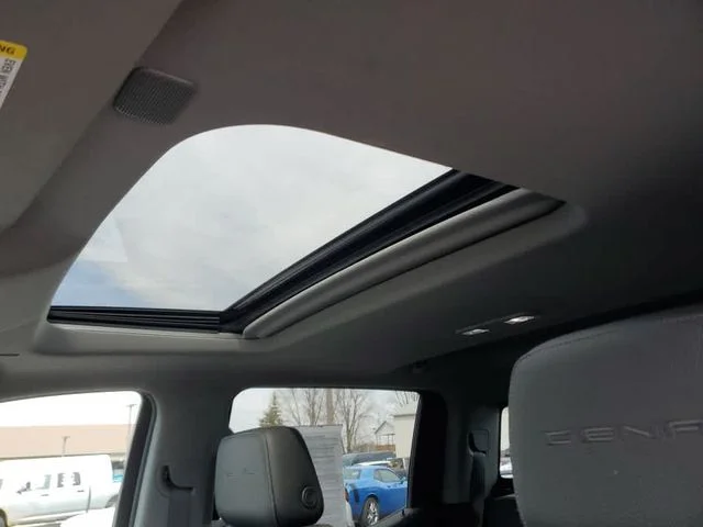 Used 2019 Red GMC Denali image 15