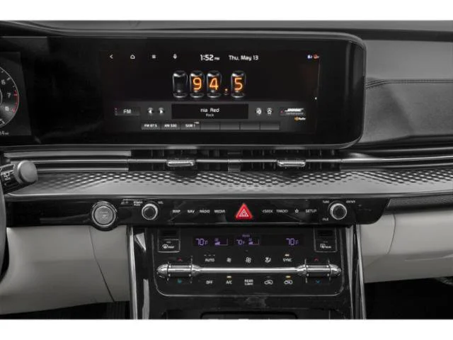Used 2024 White Kia SX Prestige image 10