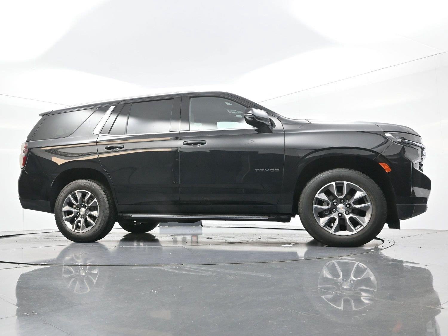 Used 2023 BLACK Chevrolet LT image 55