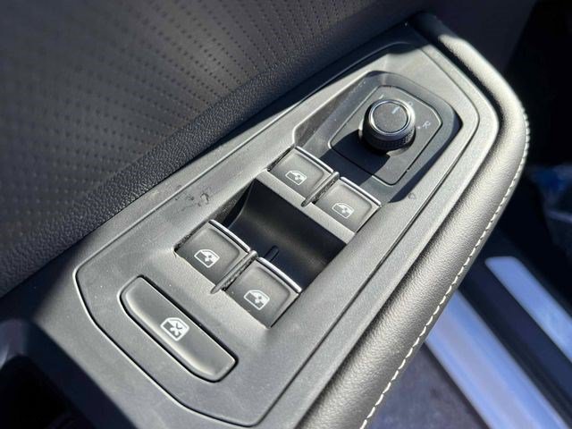 2026 Volkswagen Atlas SE w/Tech - Photo 17