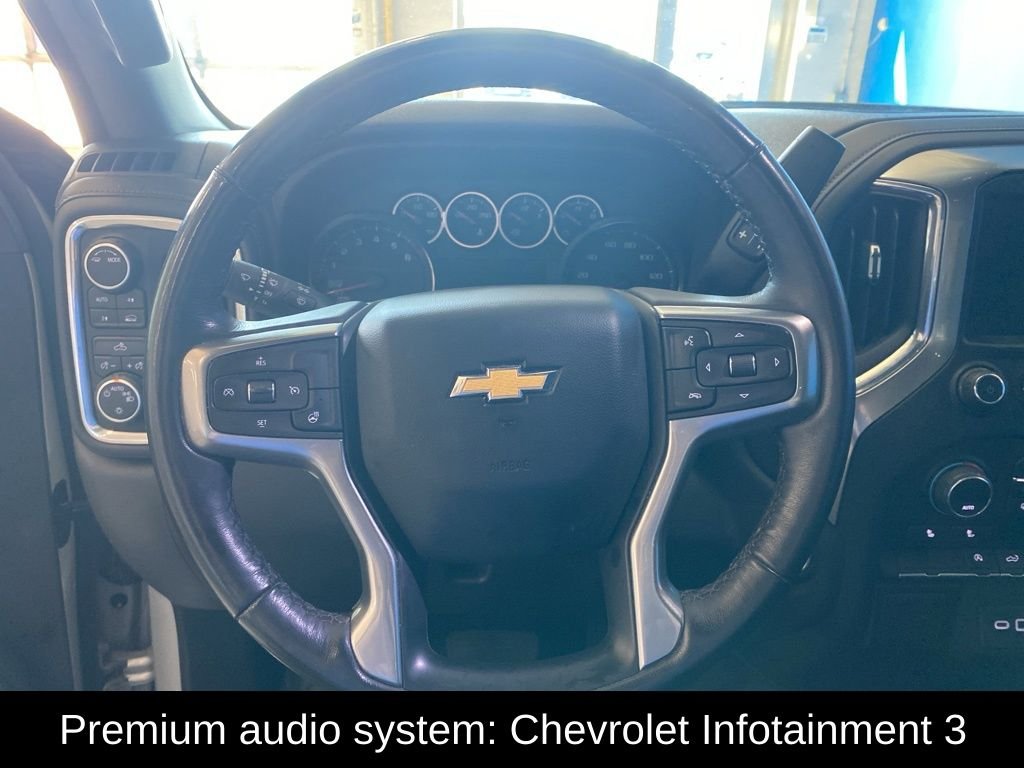 Used 2022 Silver Chevrolet LT image 6