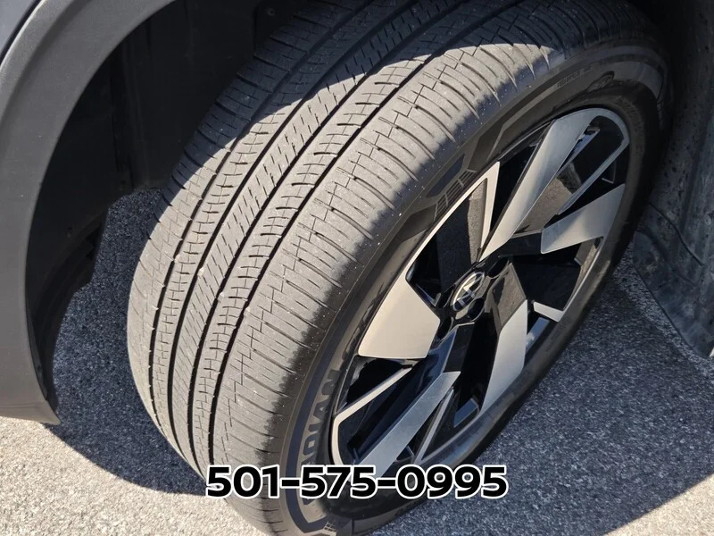 Used 2024 Pure Gray Volkswagen 2.0T SE W/TECHNOLOGY FWD image 22