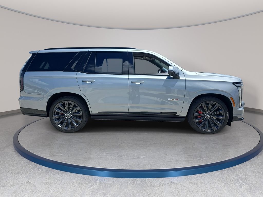 Used 2025 Silver Cadillac V-Series image 5