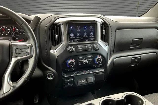 Used 2022 Blue Chevrolet LT image 10