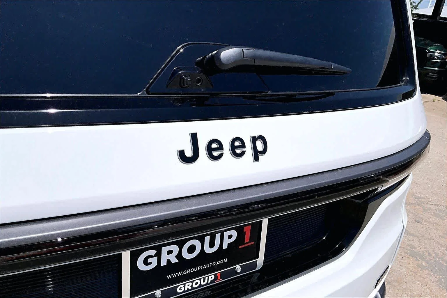New 2026 Bright White Clearcoat Jeep Summit Reserve image 16