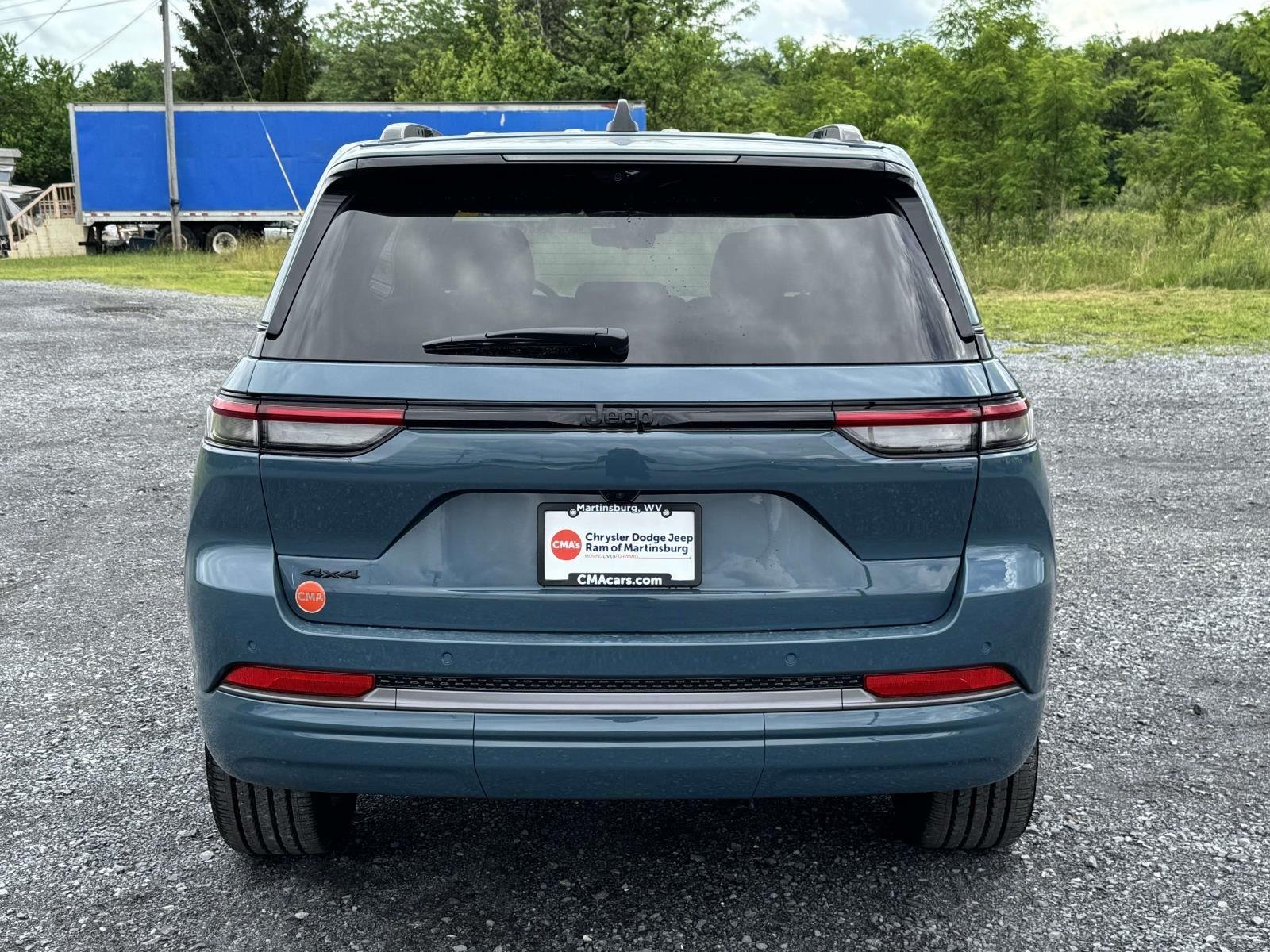 New 2026 Steel Blue Exterior Paint Jeep Limited Reserve image 21