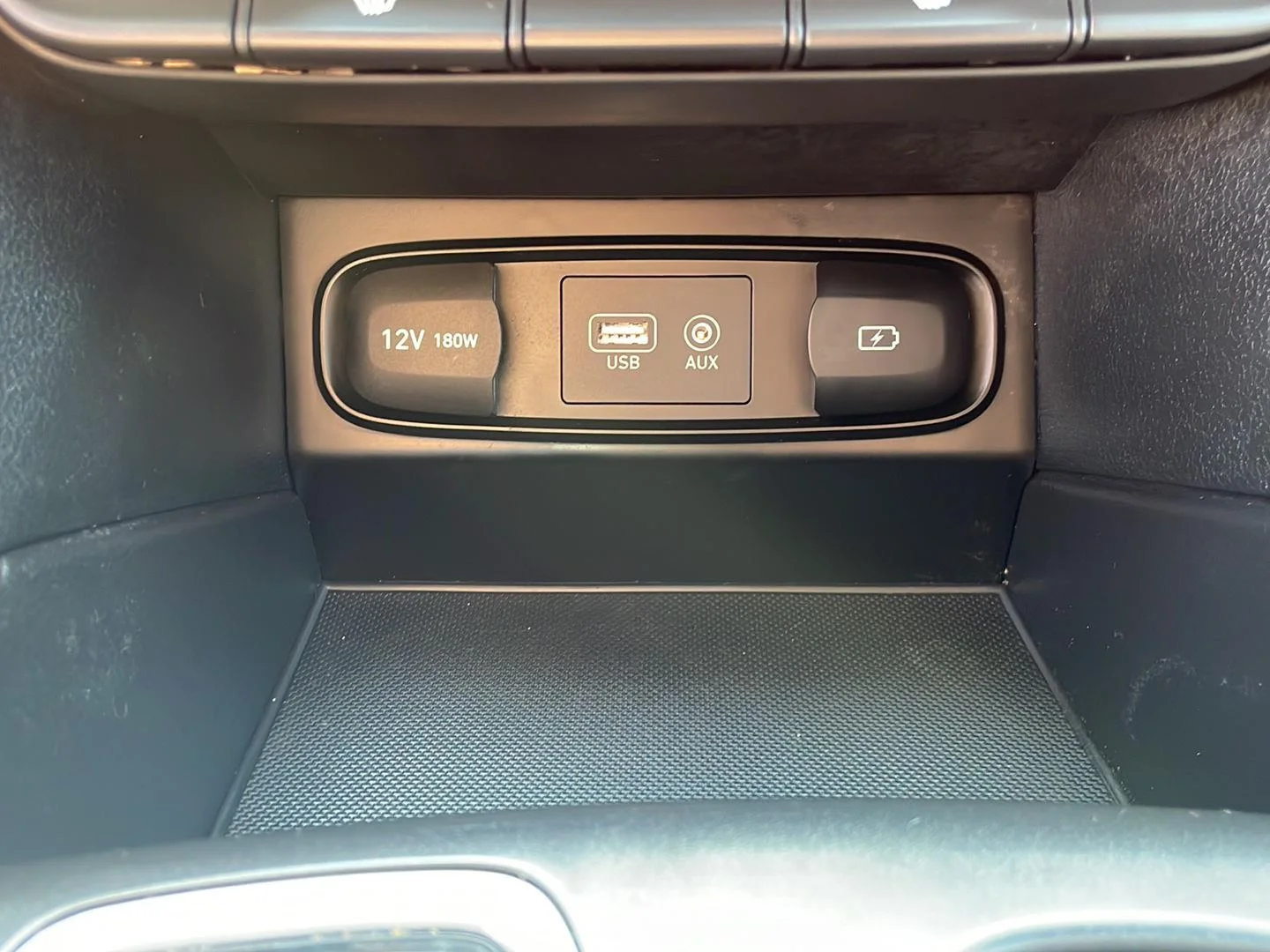 Used 2019 Symphony Silver Hyundai SEL image 21