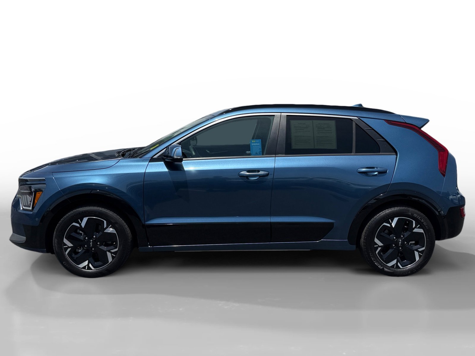 Used 2023 Kia Niro Wave with VIN KNDCT3L17P5016221 for sale in San Jose, CA