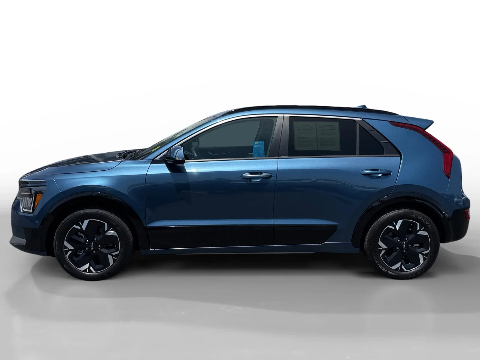 Used 2023 Kia Niro Wave with VIN KNDCT3L17P5016221 for sale in San Jose, CA