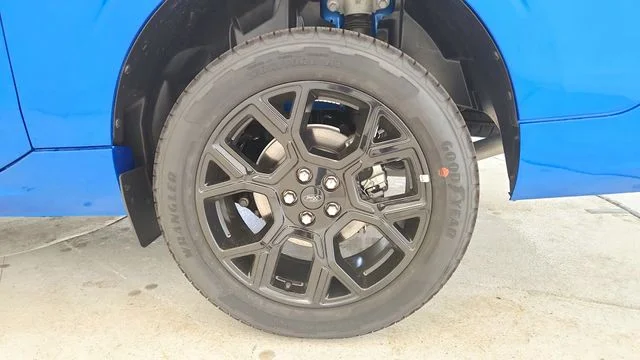 New 2026 Velocity Blue Ford Lobo™ image 23