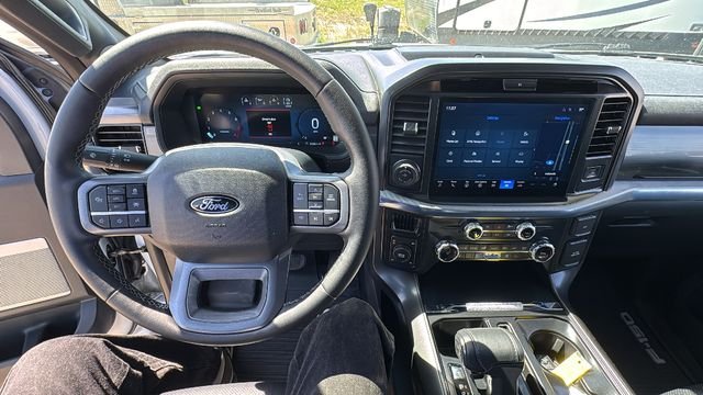 Used 2025 White Ford Lariat image 19