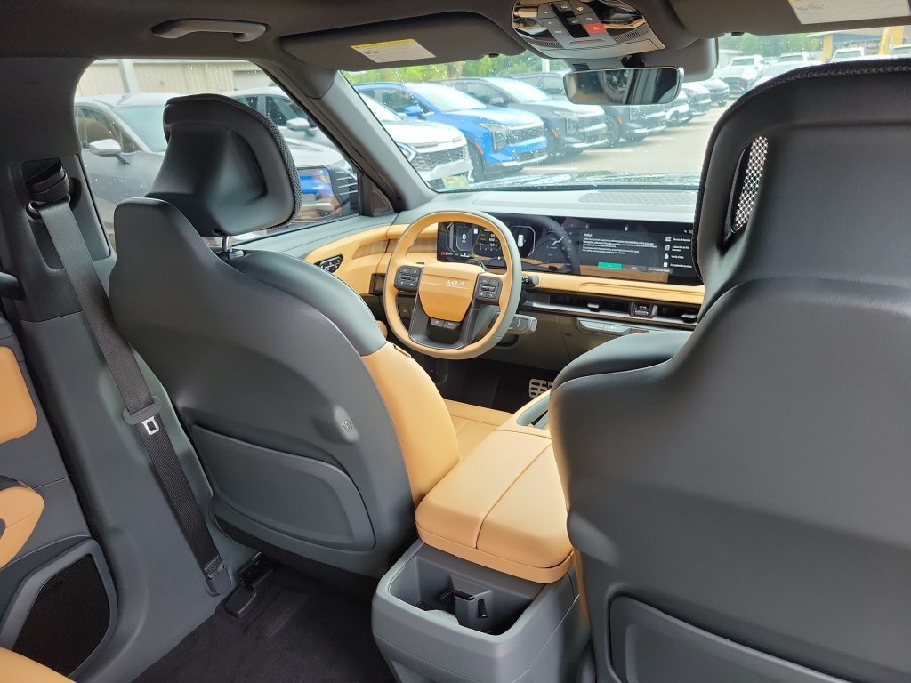 New 2027 Ebony Black Kia X-LINE SX image 14