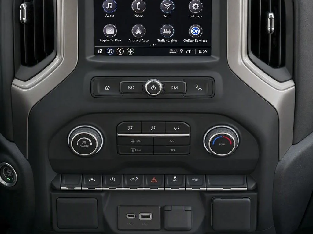 Used 2024 White Chevrolet Custom image 26