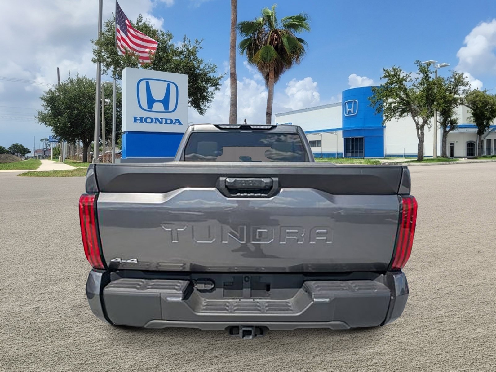 Used 2025 Magnetic Gray Metallic Toyota SR5 image 5