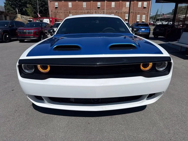 Used 2023 White Dodge SRT Hellcat Jailbreak image 4