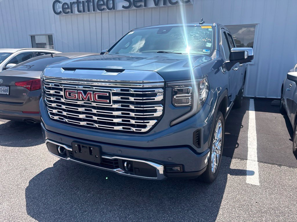 Used 2024 Blue GMC Denali image 13