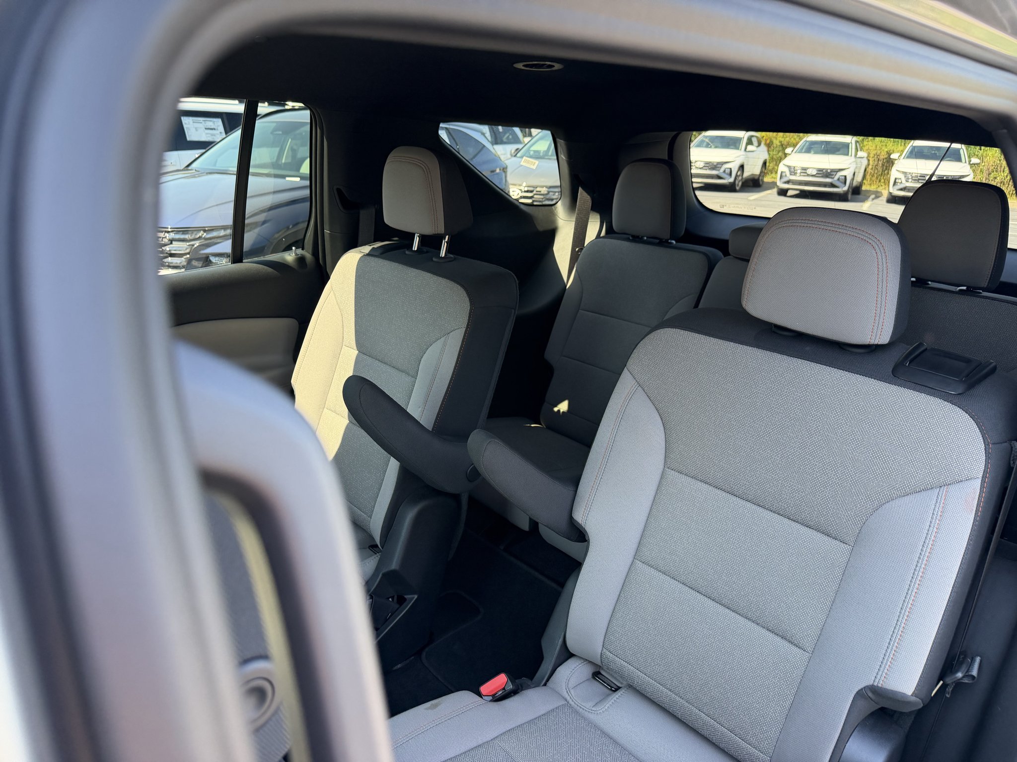 Used 2026 Sterling Gray Metallic Chevrolet FWD LT image 35