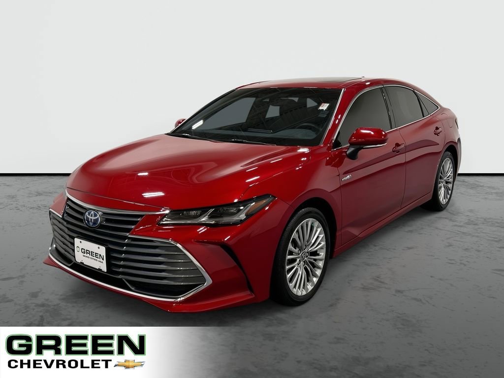 2021 Toyota Avalon Limited Hybrid's photo