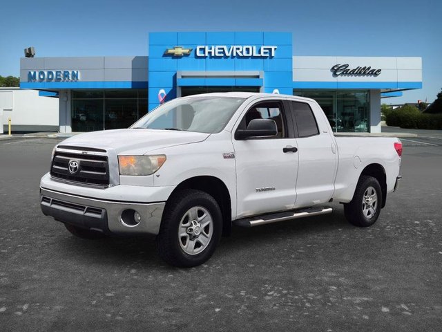 2013 Toyota Tundra 4WD Truck GRADE