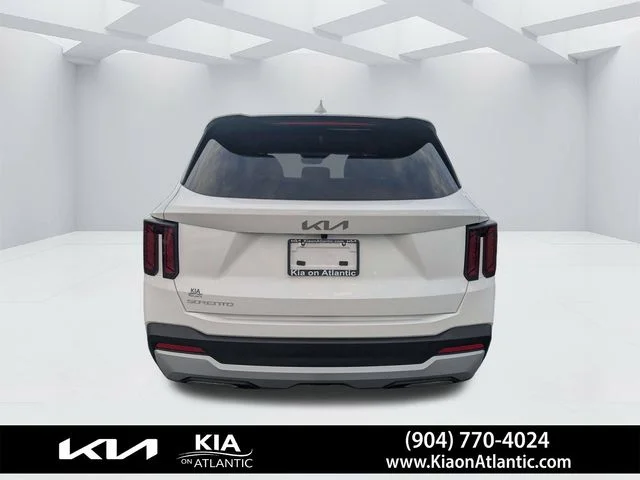 New 2026 Glacial White Pearl Kia LX image 5