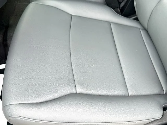 New 2026 Oxford White Ford F-250® XL image 47